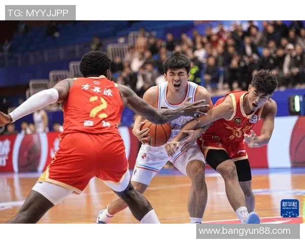 季后赛激战浙江广厦对决山东高速争夺晋级名额的精彩瞬间回顾 季后赛激战浙江广厦对决山东高速争夺晋级名额的精彩瞬间回顾