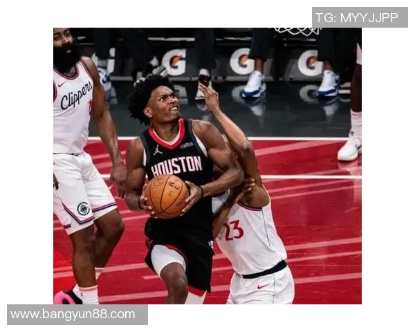 正视频播火箭队对阵黄蜂队精彩赛事回顾与分析 正视频播火箭队对阵黄蜂队精彩赛事回顾与分析