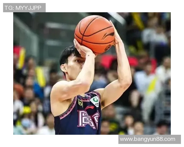 吴前的篮球之路：从青涩少年到CBA明星的奋斗历程与荣耀瞬间